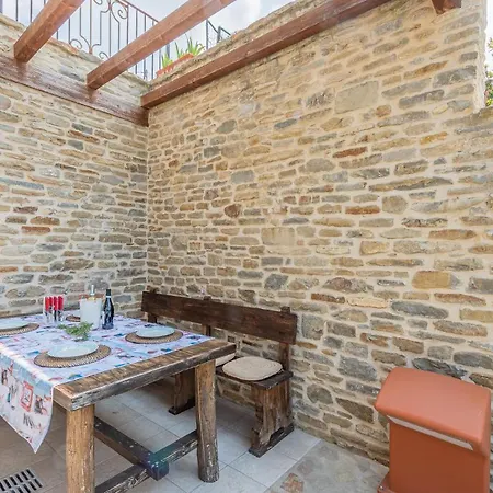 Feriehus Casa Delle Pigne, Langhe Hills *