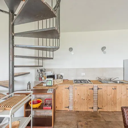 Casa Delle Pigne, Langhe Hills Feriehus Sinio